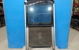 Стекло люка для Mitsubishi Pajero V90 5dr rest I 2011-2015