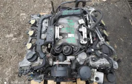 Двигатель для Mercedes-Benz CLK class 2010 года на фотографиях