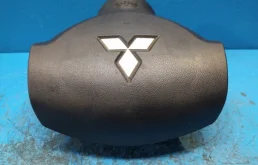 Подушка безопасности водителя для Mitsubishi ASX на фотографиях