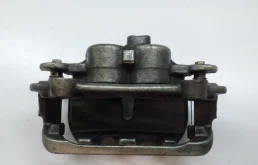 Суппорт передний правый для Land Rover Discovery на фотографиях