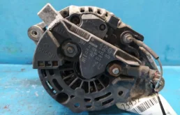 Генератор для Opel Zafira 2007 года на фотографиях