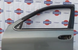 Дверь передняя левая для Nissan Maxima A33 1999-2006