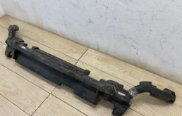 Абсорбер переднего бампера для Audi Q7 на фотографиях