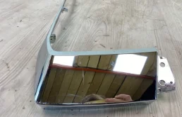 Молдинг переднего бампера левый для Mitsubishi Pajero Sport на фотографиях