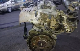 Двигатель для Toyota RAV4 2012 года на фотографиях