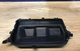 Пластиковая крышка двигателя для Ford Kuga 2008 года на фотографиях