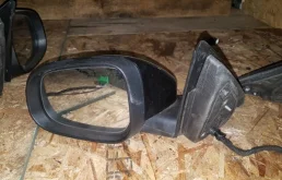 Зеркало боковое левое для Volvo C30 на фотографиях