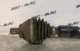 Привод передний правый для Volkswagen Passat 2014 года на фотографиях