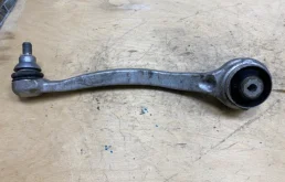 Рычаг передний правый нижний для Mercedes-Benz E class W212 2009-2015