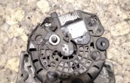 Генератор для Renault Logan 2017 года на фотографиях