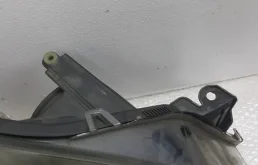 Фара правая для Opel Astra 2007 года на фотографиях