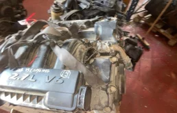 Двигатель без навесного для Dodge Intrepid LHS 1997-2004