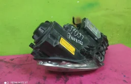 Фары для Volkswagen Touran 2008 года на фотографиях