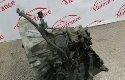 АКПП для Nissan X-Trail 2000 года на фотографиях