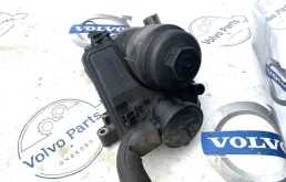 Корпус масляного фильтра для Volvo C30 на фотографиях