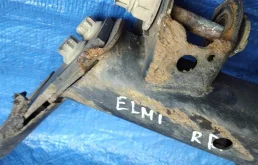 Задняя балка для Honda Element 2002 года на фотографиях