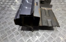 Порог правый для Hyundai Solaris 2014 года на фотографиях