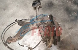 Кулак задний правый для Suzuki Grand Vitara 2015 года на фотографиях