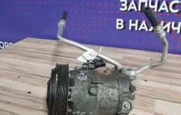 Компрессор кондиционера для Nissan Primera 1999 года на фотографиях