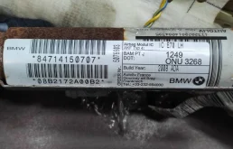 Шторка безопасности левая для BMW X5 на фотографиях