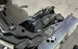 Бампер для BMW 7er 2005 года на фотографиях