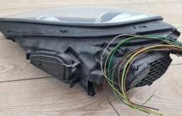 Фара правая для Porsche Cayenne на фотографиях