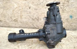 Редуктор переднего моста для Toyota Land Cruiser Prado 2011 года на фотографиях