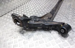 Задняя балка для Kia Rio X line 2018 года на фотографиях