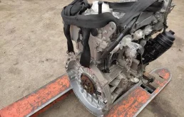 Двигатель без навесного для Mercedes-Benz GLA class на фотографиях