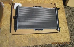 Радиатор охлаждения ДВС для Chevrolet Lanos 1997-2009