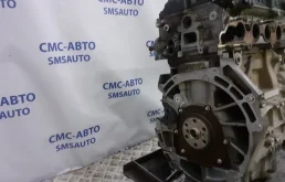 Двигатель без навесного для Volvo C30 2011 года на фотографиях