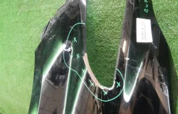 Крылья для Toyota Alphard 2020 года на фотографиях