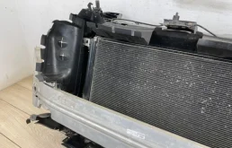 Кассета радиаторов для Audi Q7 на фотографиях