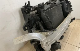 Кассета радиаторов для Audi Q7 на фотографиях