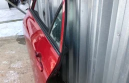 Дверь задняя левая для Toyota Corolla 2007 года на фотографиях