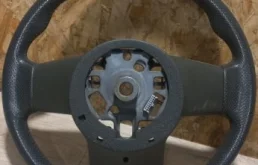 Руль для Nissan Pathfinder на фотографиях