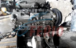Двигатель без навесного для Dodge Caravan на фотографиях