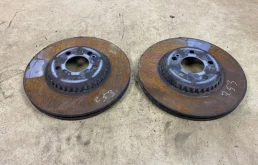 Тормозные колодки задние для Mercedes-Benz E class на фотографиях