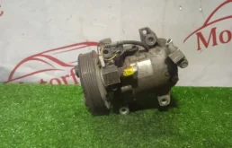 Компрессор кондиционера для Nissan Navara на фотографиях