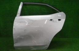 Дверь задняя левая для Toyota Corolla 2018 года на фотографиях