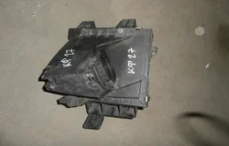 Корпус воздушного фильтра для Volkswagen Passat 2001 года на фотографиях