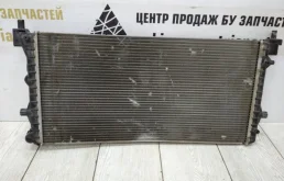 Радиатор охлаждения ДВС для Skoda Rapid 2019 года на фотографиях