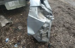 Панель кузова задняя для Nissan Tiida на фотографиях