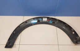 Молдинг крыла передний левый для Land Rover Discovery 2013 года на фотографиях