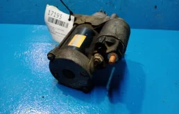 Стартер для Toyota RAV4 2012 года на фотографиях