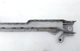 Панель радиатора (телевизор) для Chevrolet Cruze 2013 года на фотографиях