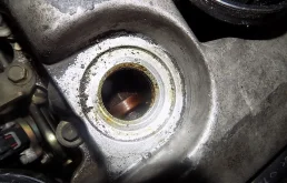 Двигатель для Nissan Serena 1999 года на фотографиях