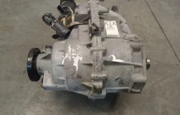 раздатка (473004C111) для Kia Sorento 1 BL 2002-2009