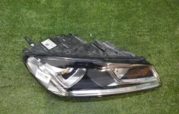 Фара ксенон левая для Volkswagen Touareg 2018 года на фотографиях