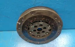 Маховик для Nissan X-Trail 2014 года на фотографиях